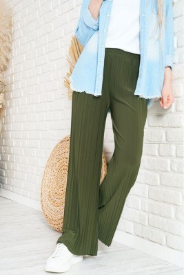 Piliseli Lazer Kesim Haki Pantolon - Thumbnail