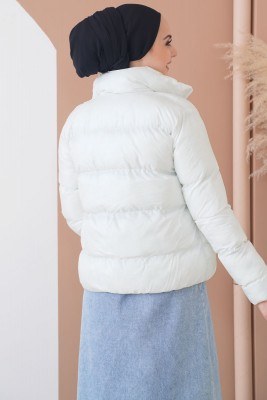 Dik Yakalı Kısa Beyaz Şişme Mont - Thumbnail