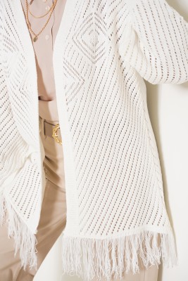  Püsküllü Ekru Hırka - Thumbnail