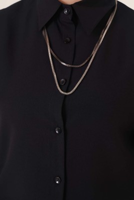 Klasik Yakalı Oval Kesim Siyah Gömlek - Thumbnail