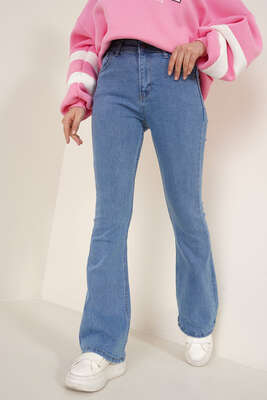 İspanyol Paça Jean Pantolon Açık Mavi - Thumbnail