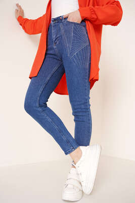 Taş Süslemeli Dar Paça Jean Pantolon Orta Kot - Thumbnail