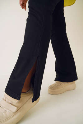 İspanyol Paça Yırtmaçlı Büyük Beden Jean Pantolon Siyah - Thumbnail