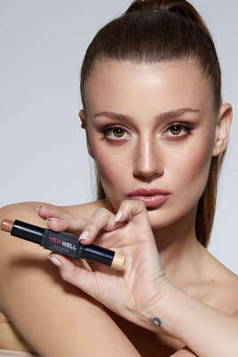 New Well Contour & Highlighter Stick - Thumbnail