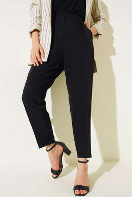 Havuç Paça Pantolon Siyah - Thumbnail