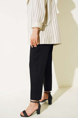 Havuç Paça Pantolon Siyah - Thumbnail