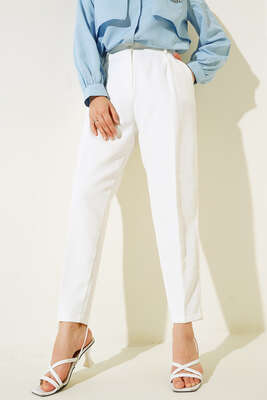 Havuç Paça Pantolon Ekru - Thumbnail