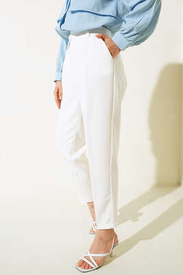 Havuç Paça Pantolon Ekru - Thumbnail