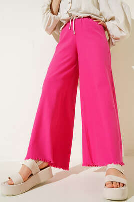 Beli İp Bağlamalı Paçası Yırtık Detaylı Pantolon Fusya - Thumbnail