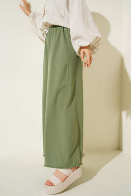 Beli İp Bağlamalı Paçası Yırtık Detaylı Pantolon Çağla Yeşili - Thumbnail