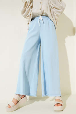 Beli İp Bağlamalı Paçası Yırtık Detaylı Pantolon Bebe Mavi - Thumbnail