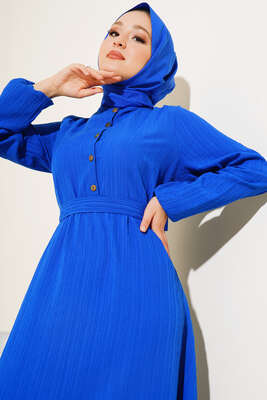 Düğmeli Yarı Patlı Kuşaklı Elbise Saks - Thumbnail