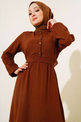 Düğmeli Yarı Patlı Kuşaklı Elbise Kahve - Thumbnail