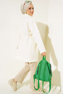 Göğüs Cepli Dik Yaka Yağmurluk Krem - Thumbnail