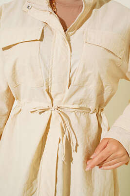 Göğüs Cepli Dik Yaka Yağmurluk Bej - Thumbnail