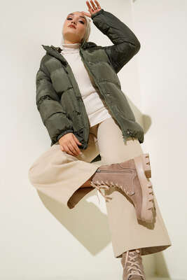 Beli Bağlamalı Şişme Mont Haki - Thumbnail