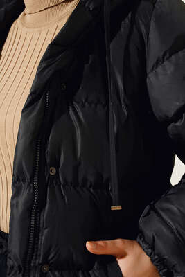 Çıtçıt Düğmeli Fermuarlı Şişme Mont Siyah - Thumbnail