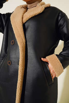 İçi Kürklü Düğmeli Kaban Siyah - Thumbnail