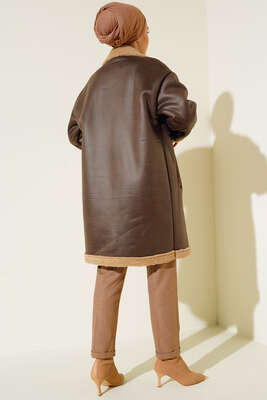 İçi Kürklü Düğmeli Kaban Kahve - Thumbnail