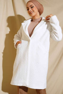 Önü Düğmeli Cepli Ekru Kaban - Thumbnail