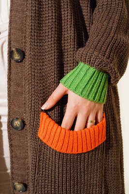 Renk Detaylı Salaş Kahve Hırka - Thumbnail