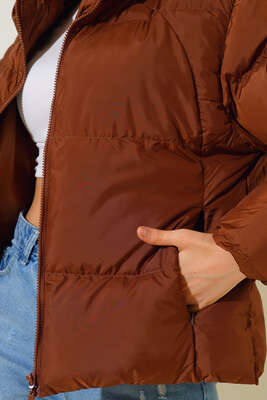 Dik Yaka Kısa Şişme Mont Kiremit - Thumbnail