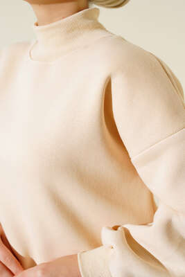 Üç İplik Yarım Balıkçı Yaka Tunik Bej - Thumbnail