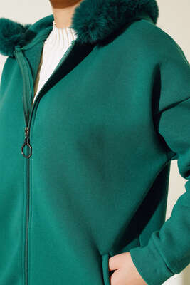 Kapüşonu Kürklü Hırka Zümrüt Yeşili - Thumbnail