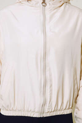 İçi Kürklü Kapüşonlu Kısa Mont Bej - Thumbnail