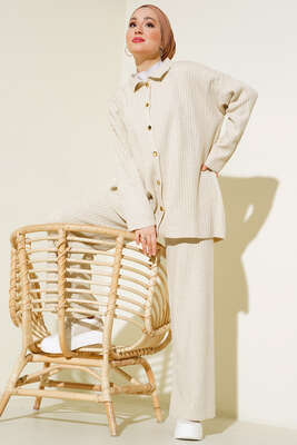 Önü Düğmeli Fitilli Triko İkili Takım Bej - Thumbnail