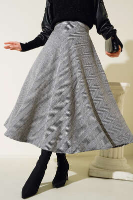 Çizgi Desen Kaşe Etek Siyah Çizgili - Thumbnail