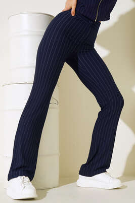 İnce Çizgili İspanyol Paça Pantolon Lacivert - Thumbnail