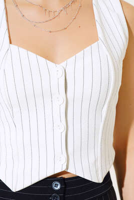 İnce Çizgili Kısa Yelek Beyaz - Thumbnail