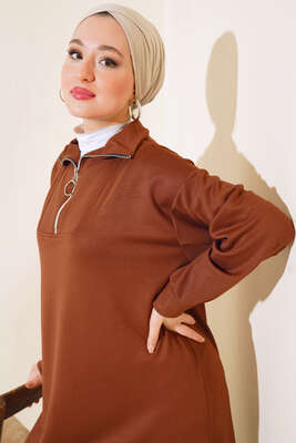 Yüksek Yaka Fermuarlı Elbise Kahve - Thumbnail