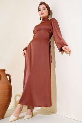 Pazarium - Yanları İp Detaylı Saten Elbise Kahve
