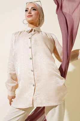 Yaka Taşlı Parlak Saten Gömlek Bej - Thumbnail