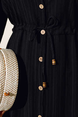 Dantel Detaylı Boydan Düğmeli Elbise Siyah - Thumbnail