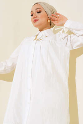 Pazarium - Yakası Zincirli Manşet Bağcıklı Gömlek Ekru 