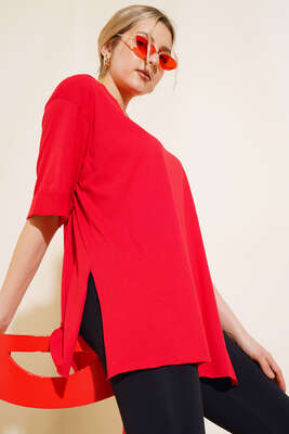 Yırtmaçlı Duble Kol T-shirt Kırmızı - Thumbnail