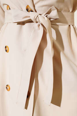 Bel Kuşaklı Düğmeli Trençkot Bej - Thumbnail