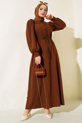 Pazarium - Yaka Dantelli Bel Tünelli Elbise Kahve