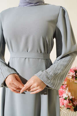 Kolu Taşlı Kuşaklı Elbise Gri - Thumbnail