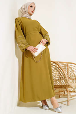 Kolu Taşlı Kuşaklı Elbise Yağ Yeşili - Thumbnail