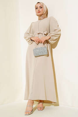 Pazarium - Kuşak Taş Püsküllü Elbise Bej