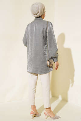 Yaka Taşlı Parlak Saten Gömlek Gri - Thumbnail