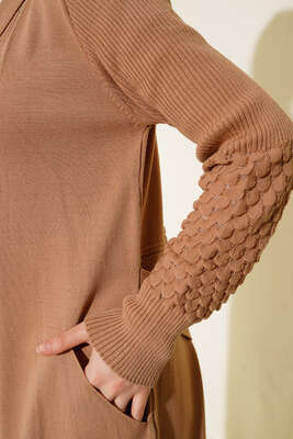 Üzüm Kol Bağcıklı Uzun Hırka Latte - Thumbnail