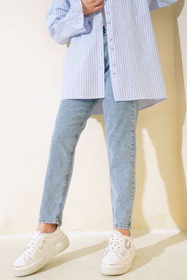 Pazarium - Dar Paça Mom Jean Kot Pantolon Açık Mavi