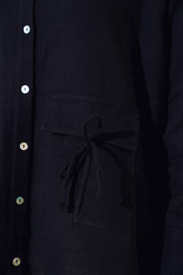 Cep Kapak Bağcıklı Gömlek Siyah - Thumbnail