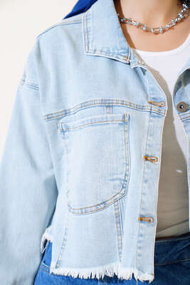 Püsküllü Salaş Kısa Kot Ceket Açık Mavi - Thumbnail