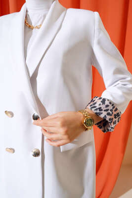 Astarı Leoparlı Kruvaze Ceket Beyaz - Thumbnail